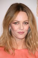 Vanessa Paradis mug #G1365010