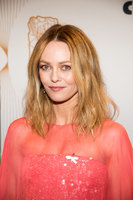 Vanessa Paradis t-shirt #3123004