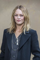 Vanessa Paradis t-shirt #3169374