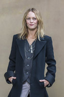 Vanessa Paradis Sweatshirt #3169379