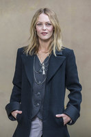 Vanessa Paradis t-shirt #3169392