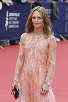 Vanessa Paradis t-shirt #3955879