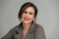 Vera Farmiga longsleeve t-shirt #2446295