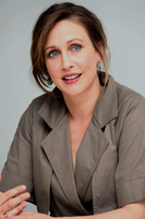 Vera Farmiga t-shirt #2446300