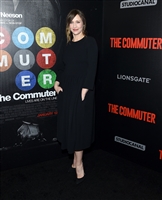 Vera Farmiga Sweatshirt #3032857