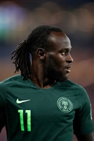 Victor Moses Longsleeve T-shirt #3331601