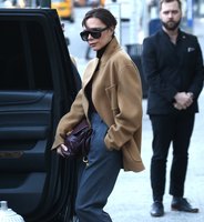 Victoria Beckham Longsleeve T-shirt #3127317