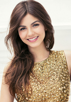 Victoria Justice Longsleeve T-shirt #2376154