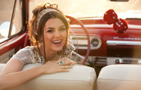 Victoria Justice Sweatshirt #2633057