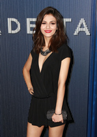 Victoria Justice Longsleeve T-shirt #2767614