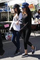 Victoria Justice t-shirt #3128573