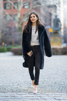 Victoria Justice Sweatshirt #3184241