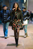 Victoria Justice Sweatshirt #3244502