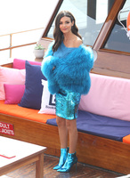 Victoria Justice Sweatshirt #3754866