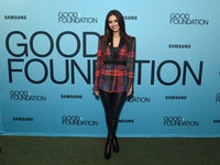Victoria Justice Sweatshirt #3754943