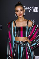 Victoria Justice Longsleeve T-shirt #3813233
