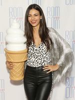 Victoria Justice Sweatshirt #3869931