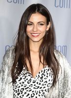Victoria Justice Sweatshirt #3869966