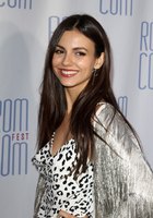 Victoria Justice Longsleeve T-shirt #3870050