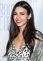 Victoria Justice mug #G2487333
