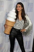 Victoria Justice Sweatshirt #3870079