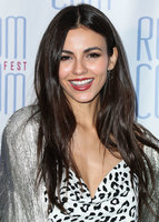 Victoria Justice Sweatshirt #3870111