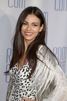 Victoria Justice Sweatshirt #3870149