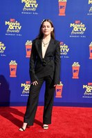 Victoria Pedretti mug #G2479448