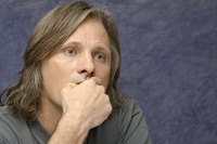Viggo Mortensen magic mug #G584246
