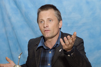 Viggo Mortensen mug #G613156