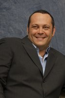 Vince Vaughn Longsleeve T-shirt #2243948