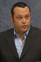 Vince Vaughn Longsleeve T-shirt #2243955