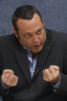 Vince Vaughn Longsleeve T-shirt #2243967