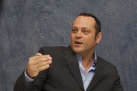Vince Vaughn Longsleeve T-shirt #2243970