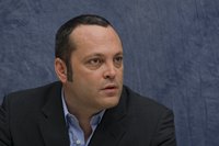 Vince Vaughn Longsleeve T-shirt #2243974