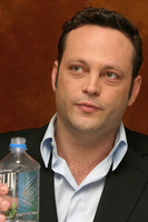 Vince Vaughn mug #G609178