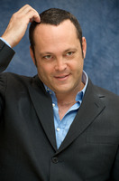 Vince Vaughn Longsleeve T-shirt #2407832