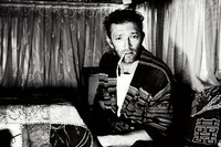 Vincent Cassel magic mug #G655868