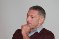 Vincent Cassel magic mug #G741132