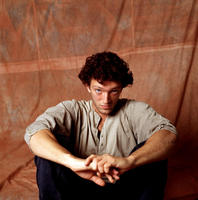 Vincent Cassel Longsleeve T-shirt #2638172