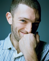 Vincent Cassel Longsleeve T-shirt #3824298