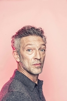 Vincent Cassel Longsleeve T-shirt #3924749