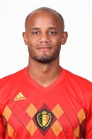 Vincent Kompany Longsleeve T-shirt #3357605