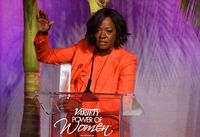 Viola Davis Sweatshirt #2875926
