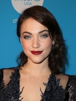 Violett Beane mug #G2369474