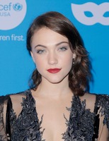 Violett Beane Sweatshirt #3752221