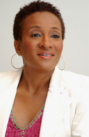 Wanda Sykes Sweatshirt #2396575