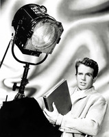 Warren Beatty t-shirt #2551494