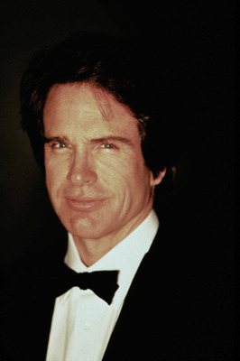 Warren Beatty posters