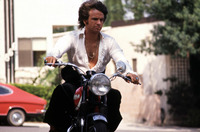 Warren Beatty t-shirt #2668123